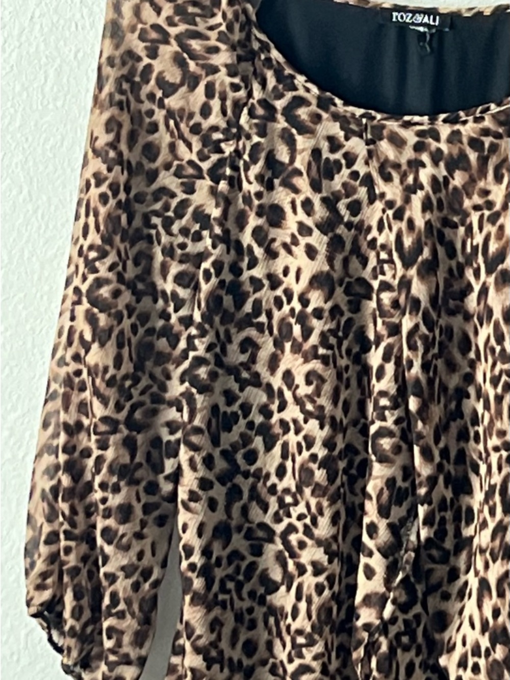 Roz & Ali Brown Leopard Print Scoop Neck Tunic, Size 1X - Picture 3 of 12